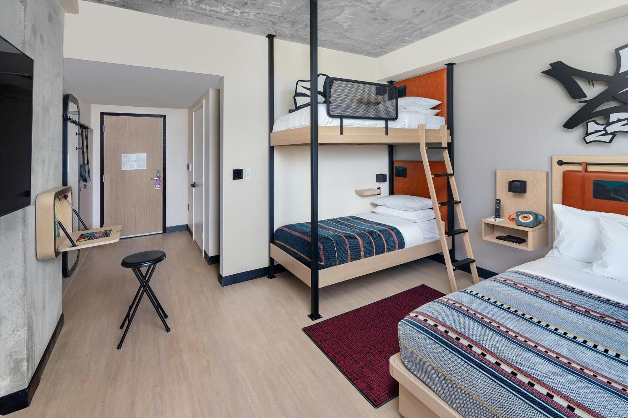 Moxy Miami Wynwood Hotel Buitenkant foto